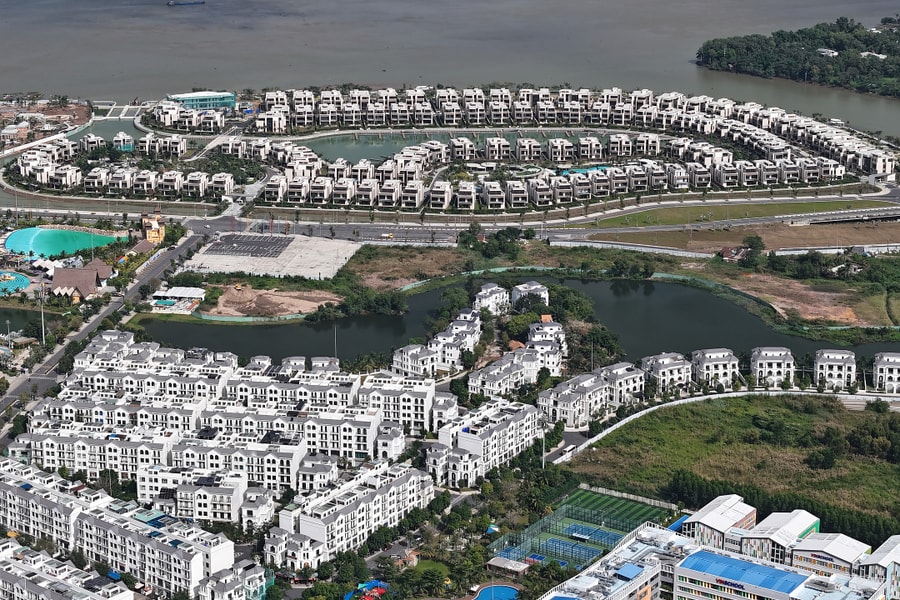 Nhà liền thổ TP HCM giảm hơn nửa giá trong quý cuối năm ngoái