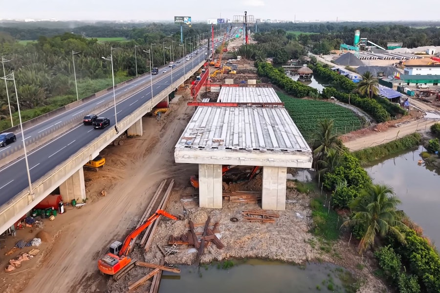 Vướng mặt bằng, cao tốc TP Hồ Chí Minh - Long Thành vẫn thi công cầm chừng
