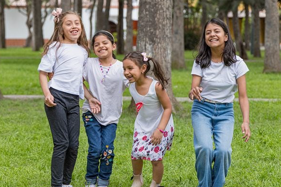 Người Mỹ dần mất 'những người bạn đầu tiên'