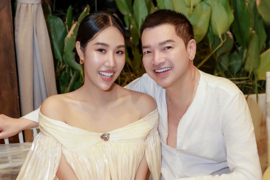 Gu mặc gợi cảm của bạn gái diễn viên Quang Minh