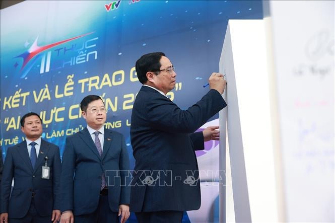 Thủ tướng Phạm Minh Chính dự Hội nghị tổng kết năm 2025 của Đài truyền hình Việt Nam