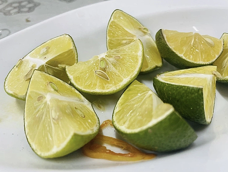 Suy kiệt sau 6 tháng uống chanh muối, nhịn ăn trị ung thư