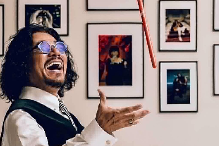 Nghệ sĩ Khắc Triệu lần đầu ra MV