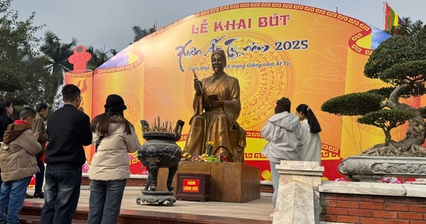 Lễ hội Đền Trạng Trình Nguyễn Bỉnh Khiêm: Tôn vinh di sản tư tưởng của bậc hiền triết tiêu biểu dân tộc