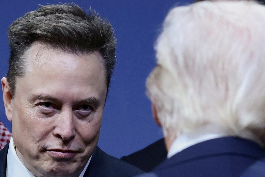 Tổng thống Trump: Sẽ trao đổi với Elon Musk việc khôi phục Internet tại Iran