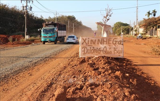 Đồng Nai: Thi công 5 năm chưa xong đoạn đường 1,6 km