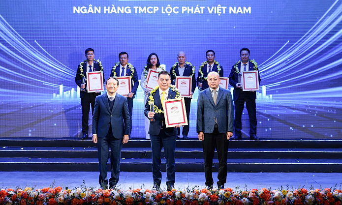 LPBank lọt Top 50 Doanh nghiệp xuất sắc Việt Nam