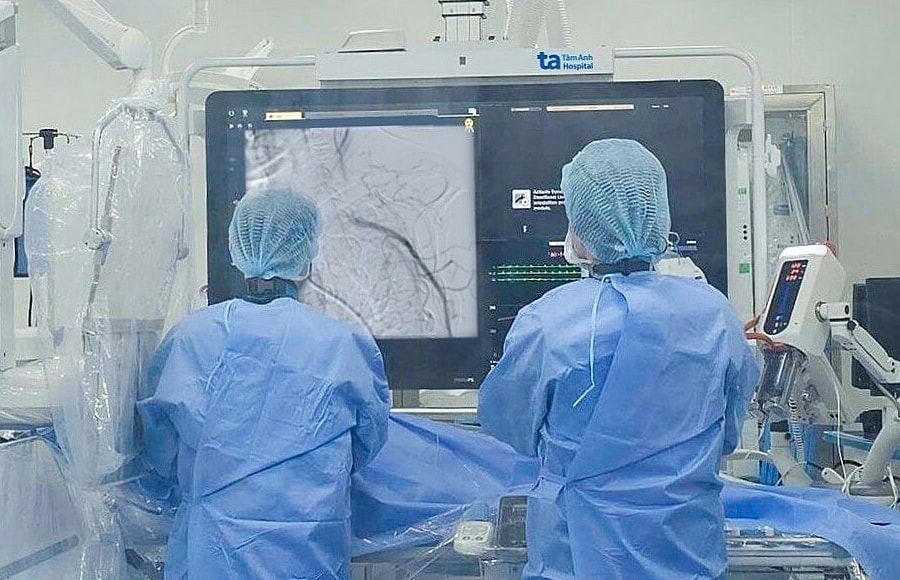 Hẹp động mạch cấp máu cho tay