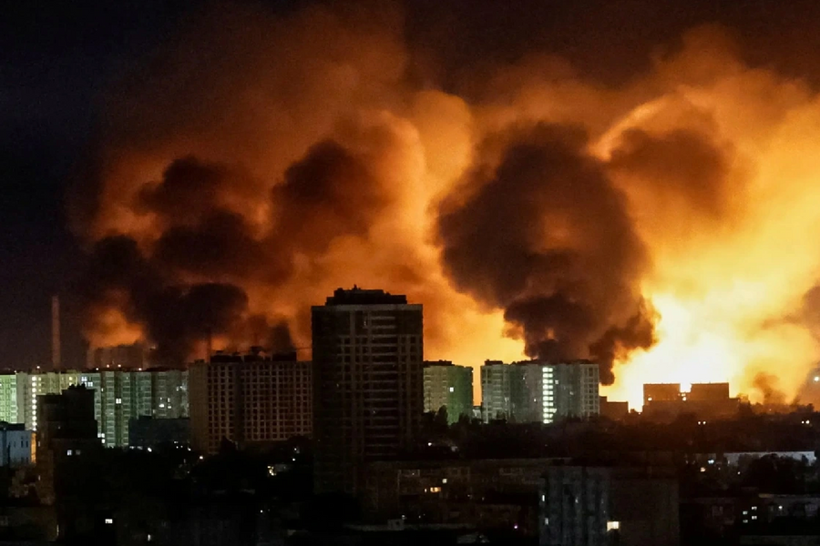 Reuters: Nga tập kích tên lửa dữ dội nhất trong năm vào Ukraine