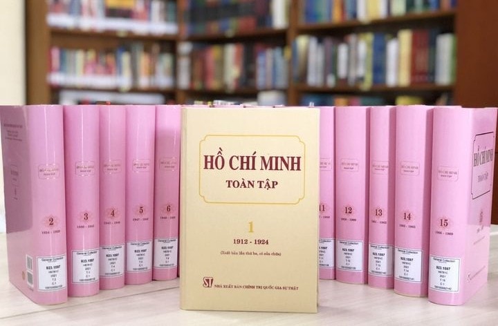 Giá trị tư tưởng trong ba bộ sách về Chủ tịch Hồ Chí Minh