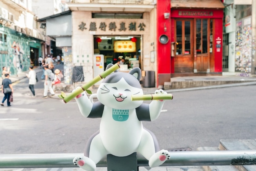 Khu phố Sheung Wan - “bản giao hưởng” giữa đền cổ, nghệ thuật và cà phê