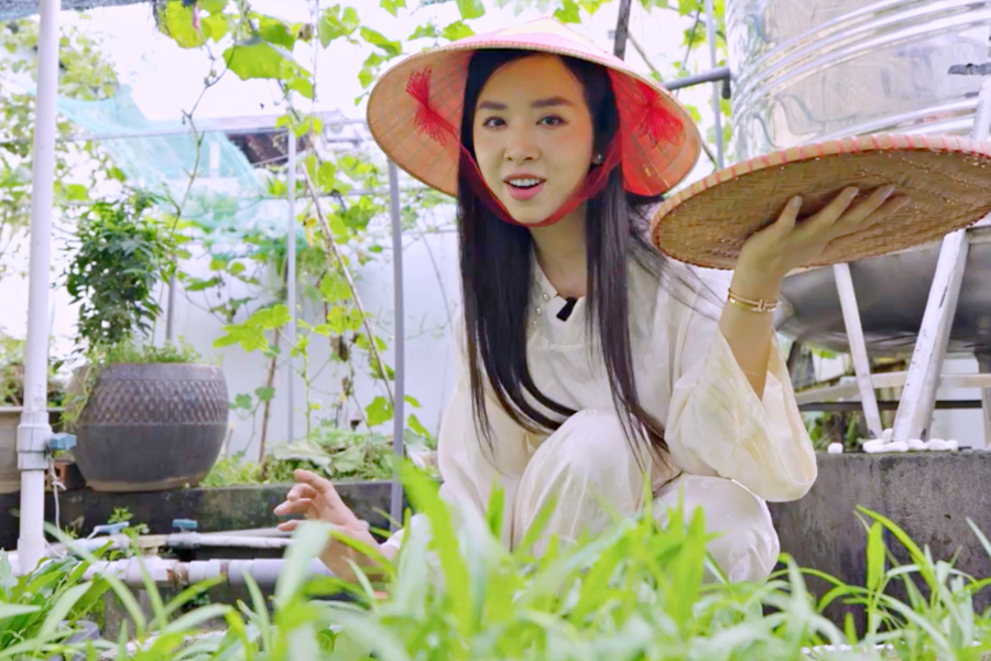 Vườn rau sân thượng 400 m2 của Á hậu Thúy An