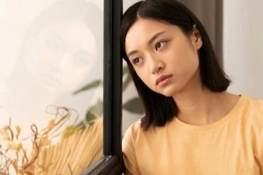 Nghe bạn trai trả lời điện thoại, tôi lập tức “bỏ của chạy lấy người”