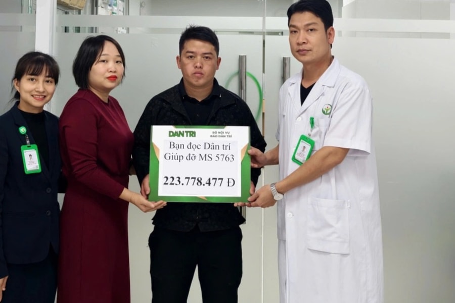 Bạn đọc Dân trí giúp đỡ người mẹ 5 con hơn 300 triệu đồng