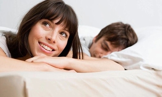 Nghịch lý: Càng bất an, 'chuyện ấy' càng thăng hoa