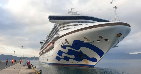 Khánh Hòa: Đón hơn 2.600 du khách quốc tế từ tàu biển Diamond Princess
