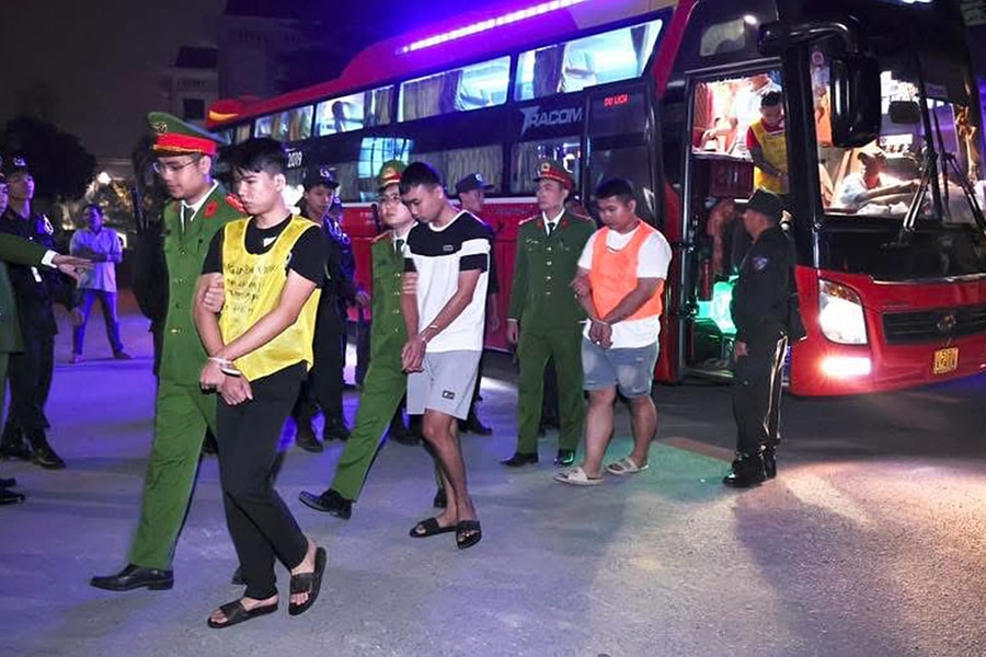 Hơn 200 người trong đường dây lừa đảo ở Campuchia bị bắt