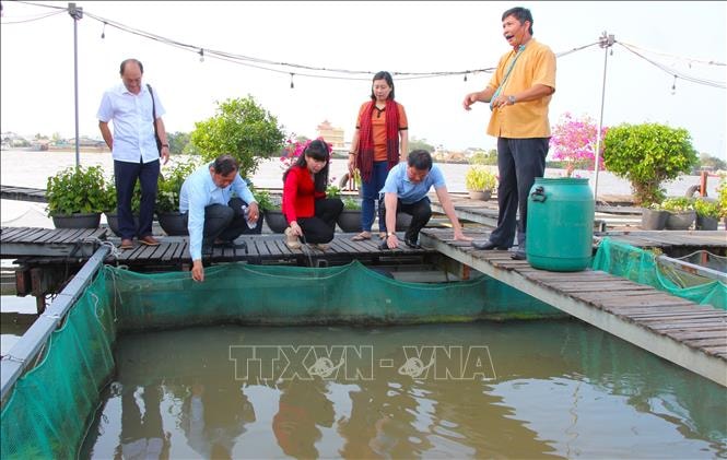 Gỡ vướng hạ tầng, cơ chế cho mô hình du lịch cộng đồng Cồn Sơn