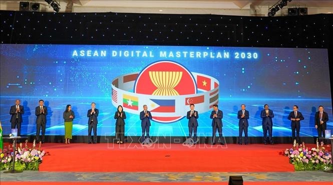 Hội nghị Bộ trưởng Số ASEAN lần thứ 6 thông qua Tuyên bố Hà Nội về hợp tác số