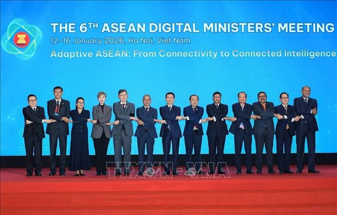 ASEAN thích ứng: Từ kết nối hạ tầng đến kết nối trí tuệ