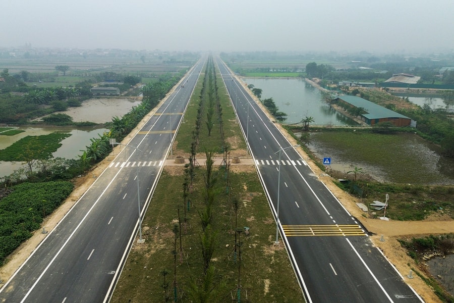 Thêm 7 km đường trục phía Nam Hà Nội chuẩn bị thông xe