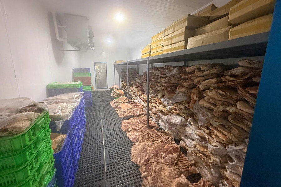 'Biến' 50 tấn thịt heo thành đặc sản bắp dê Australia, nhím, nai