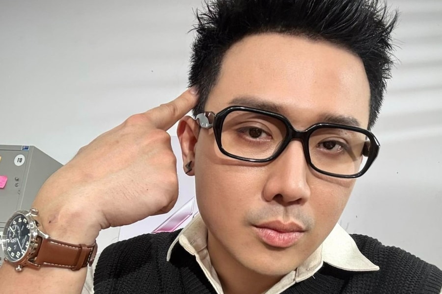 Trấn Thành chúc U23 Việt Nam nhưng người khác 'soạn bài đăng'