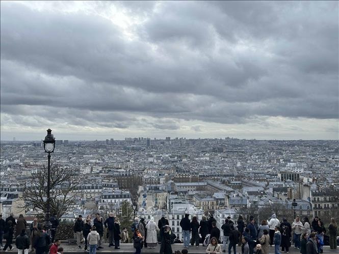 Đồi Montmartre - Điểm hẹn của tình yêu, lịch sử và trải nghiệm Paris