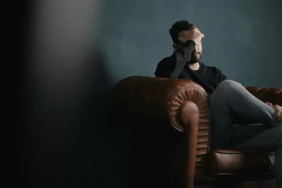 Ngồi nhiều gây yếu sinh lý?