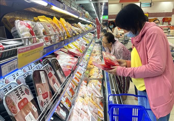 Chủ động từ sớm, bình ổn từ gốc cung ứng hàng hoá Tết