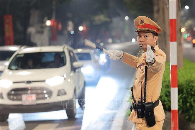 Đại hội XIV của Đảng: Giao thông thông suốt, người dân chủ động chọn lộ trình phù hợp