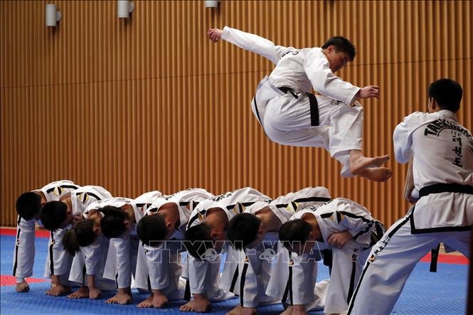 Yonhap: Hàn Quốc muốn 'bắt tay' với Triều Tiên nộp hồ sơ di sản lên UNESCO