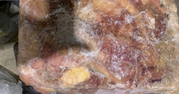 TPHCM: Phát hiện gần 18 tấn lòng bò không rõ nguồn gốc