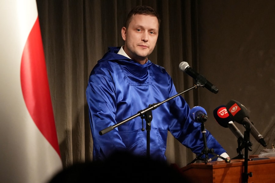 Thủ hiến Greenland yêu cầu tôn trọng toàn vẹn lãnh thổ