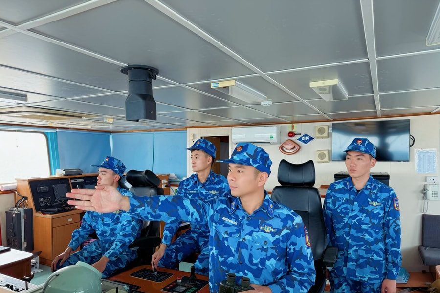 Cán bộ, chiến sĩ nơi tuyến đầu biển, đảo gửi trọn niềm tin về Đại hội XIV của Đảng