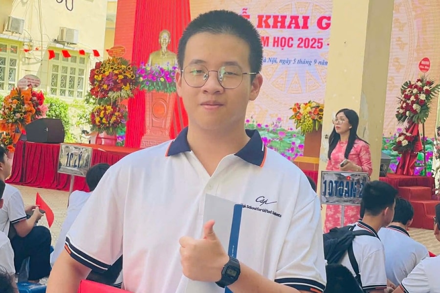 Thủ khoa lớp 10 giành giải nhất học sinh giỏi Toán quốc gia