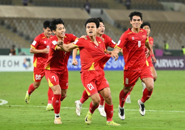 'U23 Việt Nam sẽ khoan thủng bê tông phòng ngự của Trung Quốc'