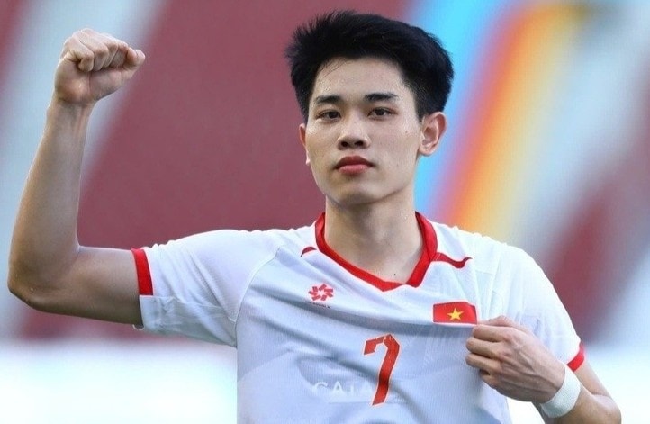 Màn tương tác gây sốt của Đình Bắc và Quân A.P