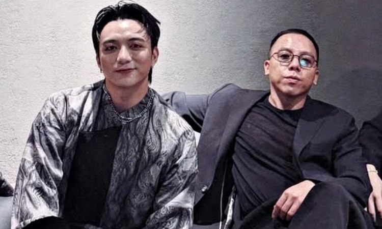 Hoàng Touliver đón sinh nhật bên đồng nghiệp