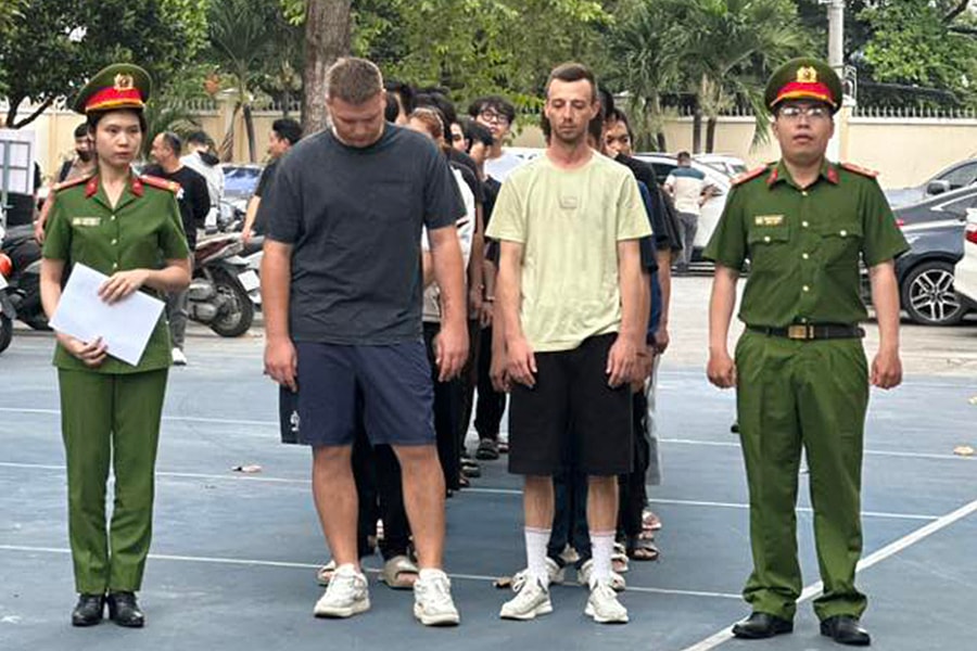 28 người mua bán cần sa ở TP HCM bị bắt