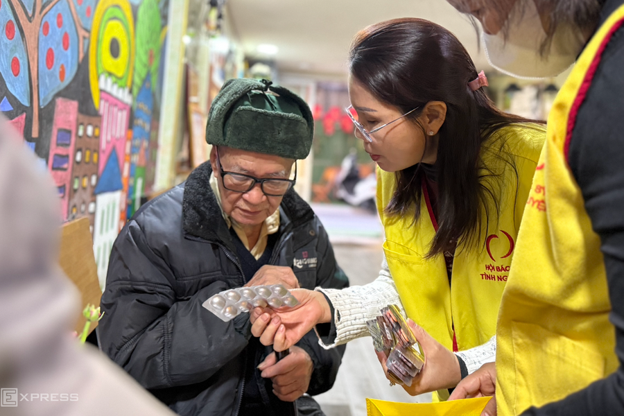Quán cà phê thành phòng khám '0 đồng'