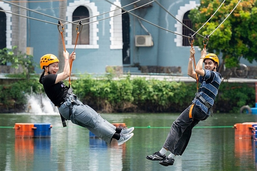 Chủ quản công viên Đầm Sen lỗ nặng nhất 4 năm