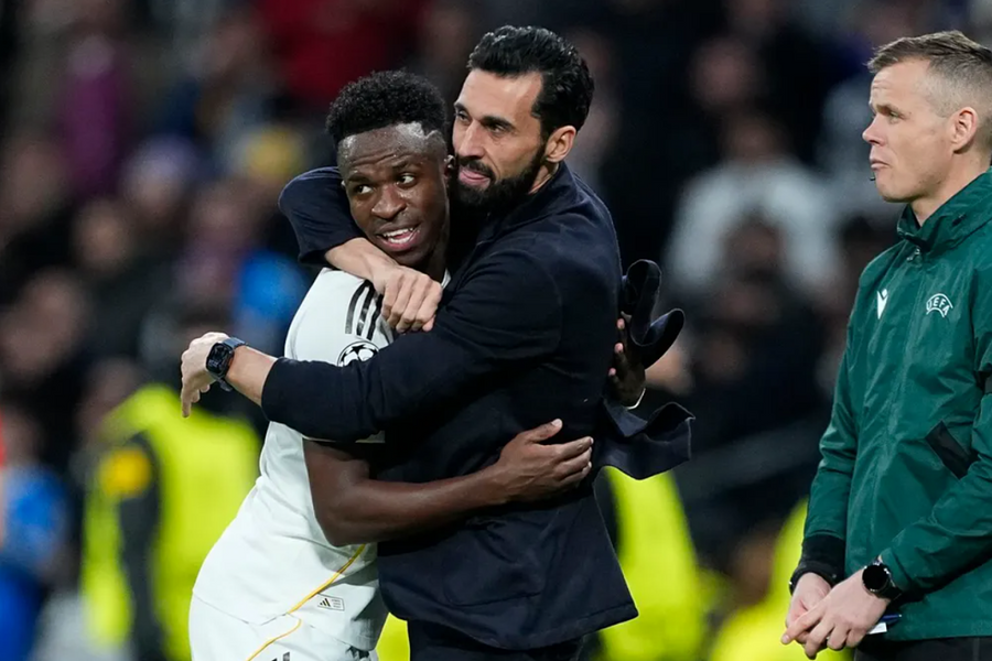 Vinicius: 'Mỗi sai lầm nhỏ đều bị CĐV Real la ó'