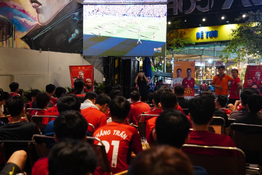 FPT Play tổ chức hoạt động gắn kết người hâm mộ Ngoại hạng Anh