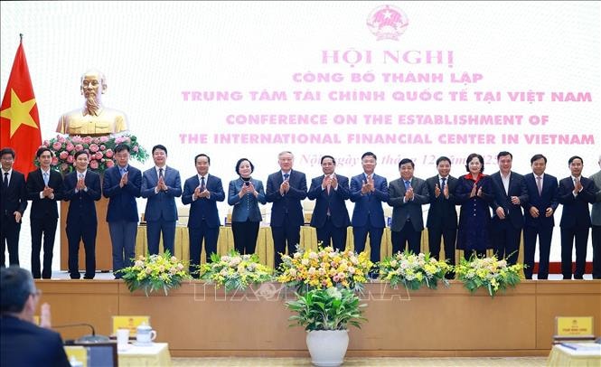 Trung tâm Tài chính Quốc tế tại Việt Nam định hình sau hơn 1 tháng thành lập