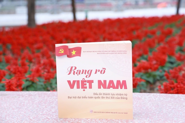 Rạng rỡ Việt Nam và những dấu ấn thành tựu nhiệm kỳ Đại hội XIII của Đảng