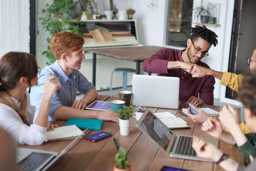 Thời 'ngọt ngào' của dân văn phòng Mỹ đã hết