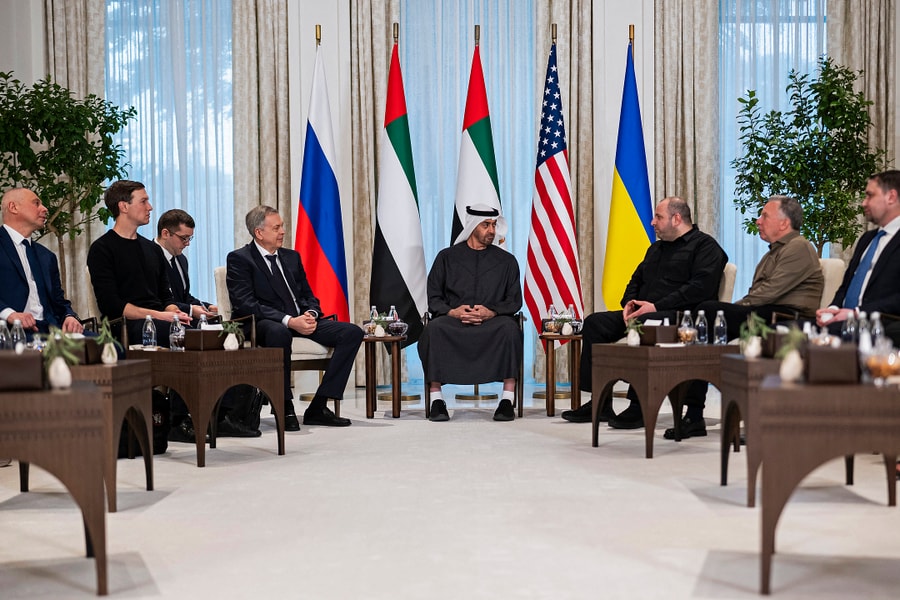 Mỹ, Nga, Ukraine lần đầu họp trực tiếp để bàn kế hoạch hòa bình