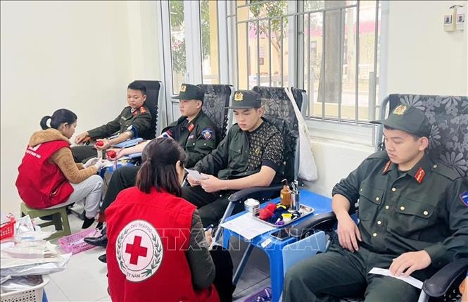 Ngày 'Chủ nhật Đỏ' góp phần cứu chữa người bệnh dịp Tết