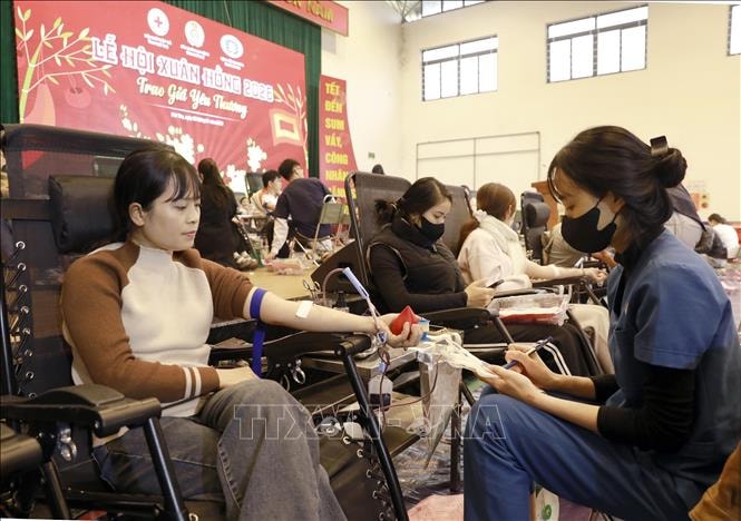 Lễ hội Xuân hồng 2026 - Trao gửi yêu thương tại khu công nghiệp Phú Thọ